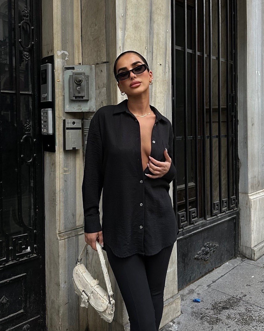 STYLE-Black-Backless Shirt